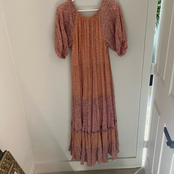 Spell & The Gypsy - Rae Gown Peach - Picture 12 of 16